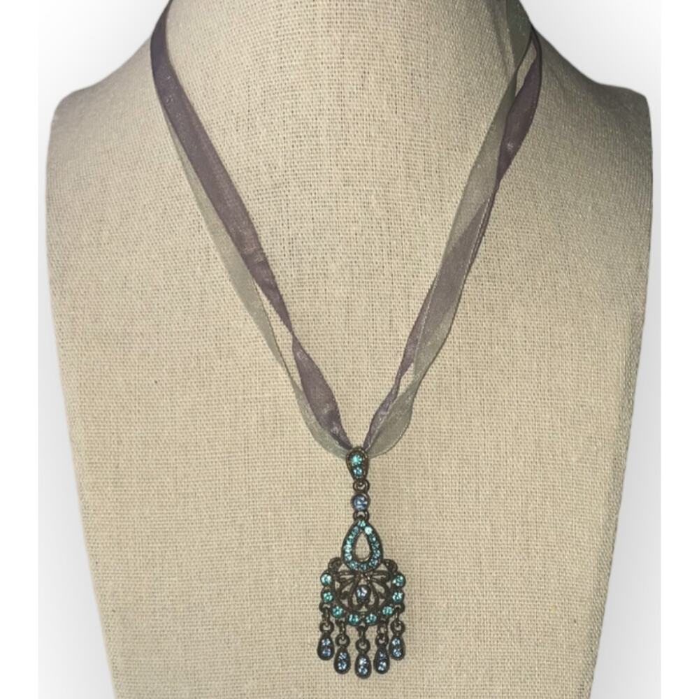 Vintage 1928 branding Y2K Drop Ribbon Necklace Victorian 2000s